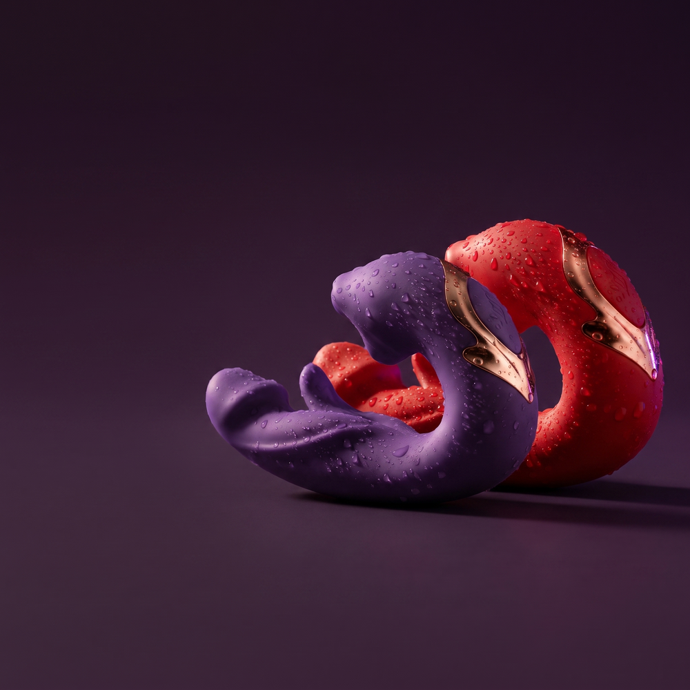 ÉLAN in Purple and Red